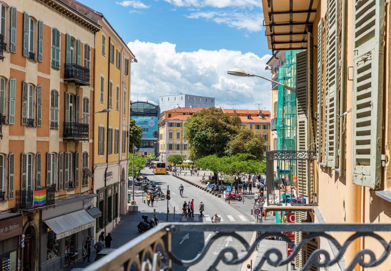 Appartement à Nice - Magnifique 2 pièces place Garibaldi Appartement à Nice - Magnifique 2 pièces place Garibaldi
