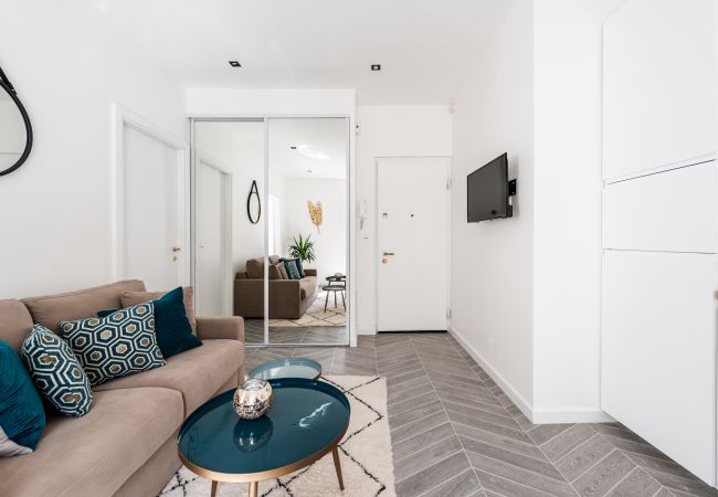 Appartement à Nice - Moderne 2 pieces - ZONE PIETONNE Appartement à Nice - Moderne 2 pieces - ZONE PIETONNE