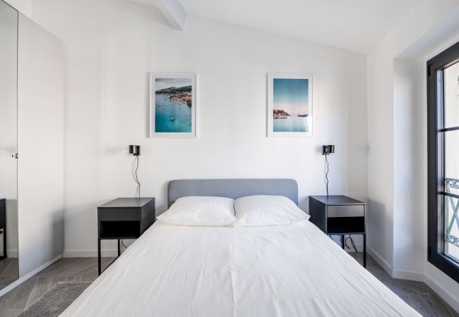 Appartement à Nice - Moderne 2 pieces Port de Nice Appartement à Nice - Moderne 2 pieces Port de Nice
