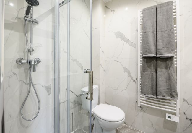 Appartement à Nice - Moderne 2 pieces Port de Nice Appartement à Nice - Moderne 2 pieces Port de Nice