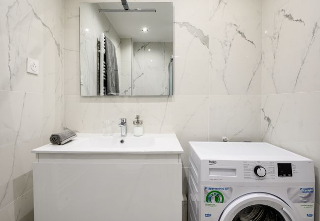 Appartement à Nice - Moderne 2 pieces Port de Nice Appartement à Nice - Moderne 2 pieces Port de Nice