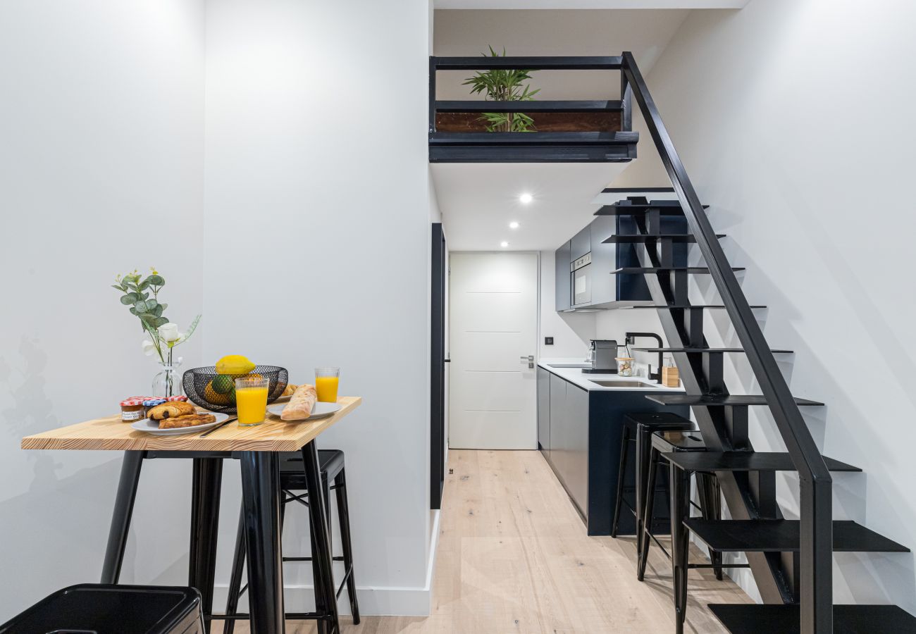 Studio à Nice - Studio Duplex - Vieux Nice - 100m de la mer Studio à Nice - Studio Duplex - Vieux Nice - 100m de la mer