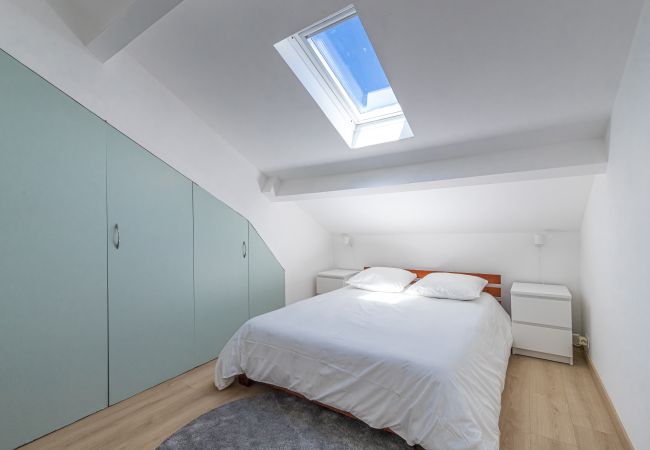 Appartement à Nice - Charmant 2 pieces rénové - dernier étage - A/C Appartement à Nice - Charmant 2 pieces rénové - dernier étage - A/C