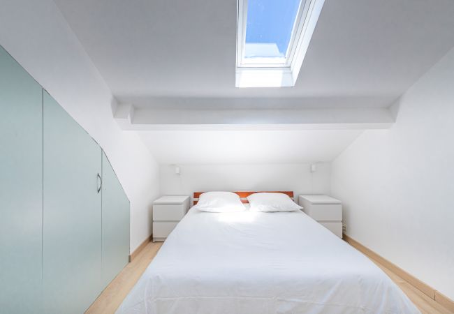 Appartement à Nice - Charmant 2 pieces rénové - dernier étage - A/C Appartement à Nice - Charmant 2 pieces rénové - dernier étage - A/C