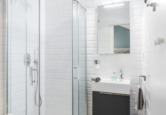 Appartement à Nice - Studio Mezzanine en plein coeur du vieux Nice  Appartement à Nice - Studio Mezzanine en plein coeur du vieux Nice