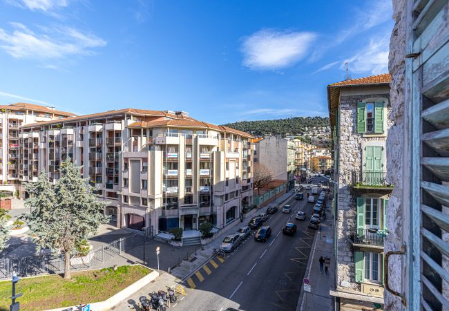 Appartement à Nice - Beau 2 pièces lumineux et cosy - A/C Appartement à Nice - Beau 2 pièces lumineux et cosy - A/C