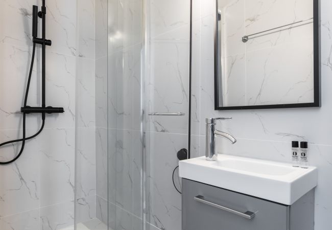 Appartement à Nice - Studio Mezzanine - Port - Cosy Appartement à Nice - Studio Mezzanine - Port - Cosy