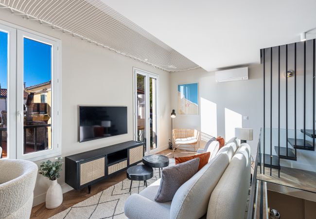 à Nice - Magnifique Duplex moderne face au Port