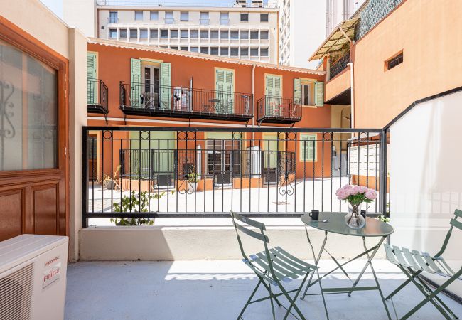 Appartement à Nice - Appartement climatisé - Terrasse - Calme Appartement à Nice - Appartement climatisé - Terrasse - Calme