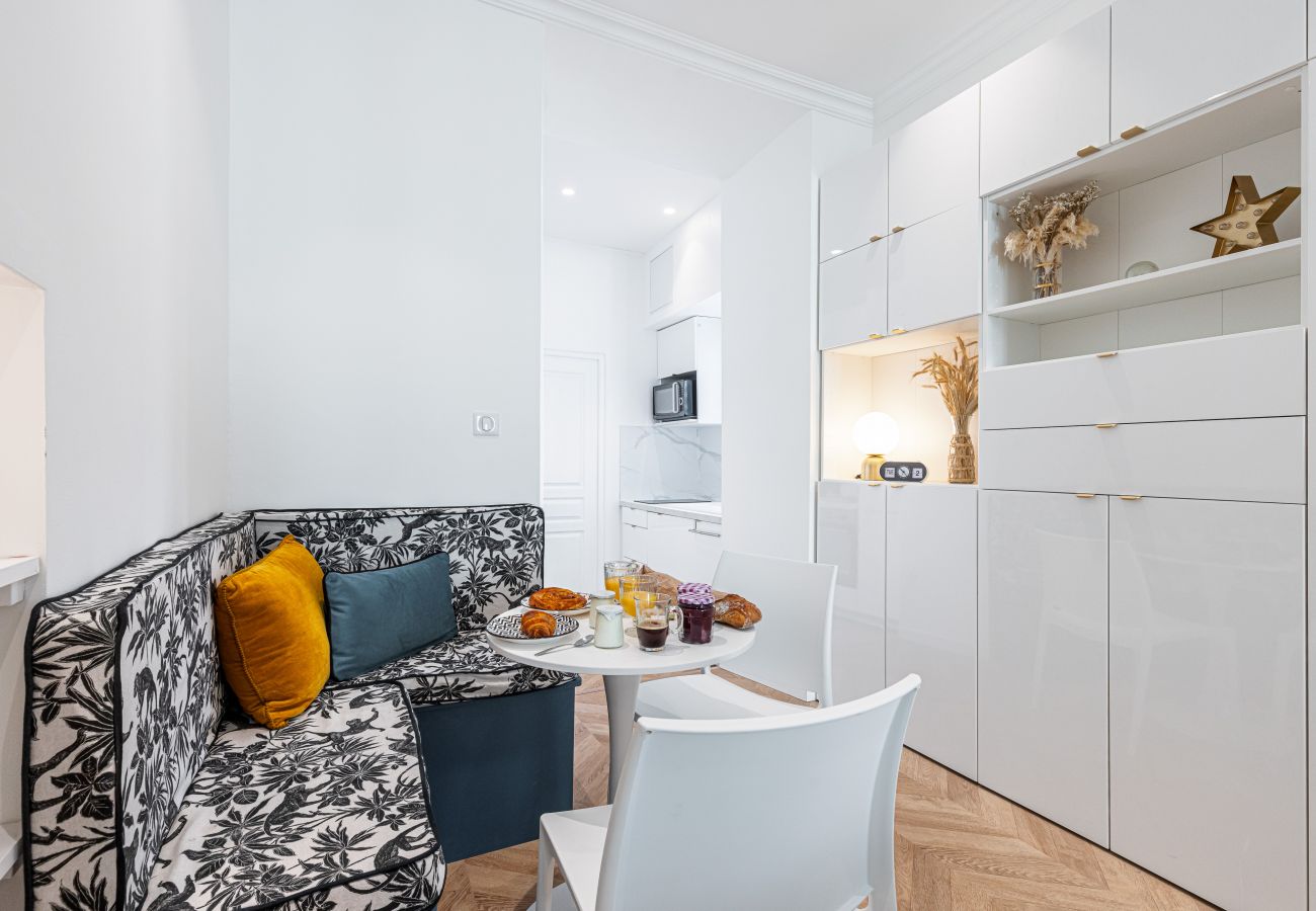 Appartement à Nice - Superbe 3 pieces - Zone Piétonne - A/C Appartement à Nice - Superbe 3 pieces - Zone Piétonne - A/C