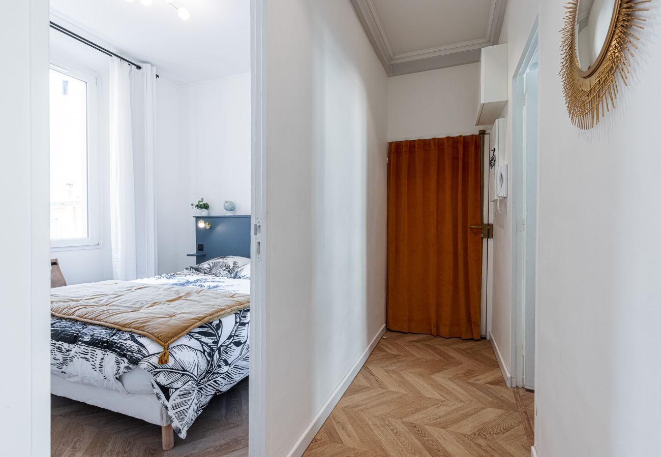 Appartement à Nice - Superbe 3 pieces - Zone Piétonne - A/C Appartement à Nice - Superbe 3 pieces - Zone Piétonne - A/C