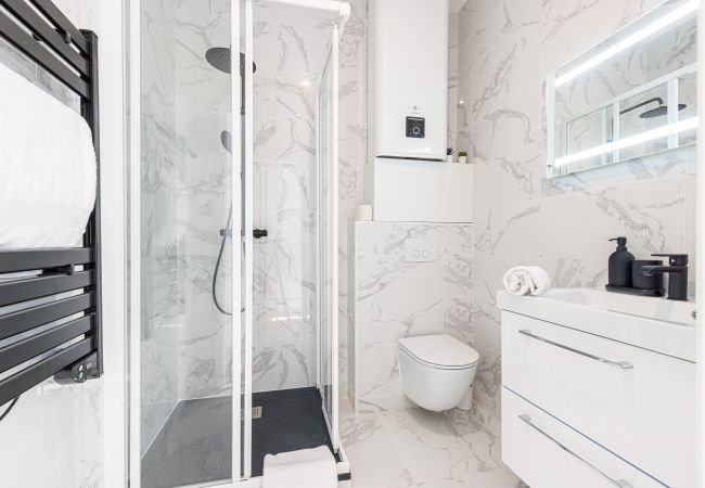 Studio à Nice - Studio contemporain en plein coeur de Nice - A/C Studio à Nice - Studio contemporain en plein coeur de Nice - A/C