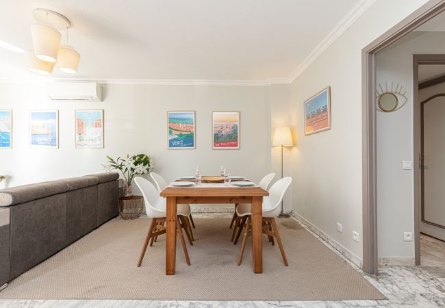 Appartement à Saint-Laurent-du-Var - Grand 3p familial - 300m de la mer - A/C Appartement à Saint-Laurent-du-Var - Grand 3p familial - 300m de la mer - A/C