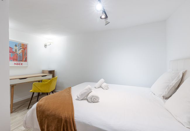 Appartement à Nice - Coeur de la Vieille Ville - Climatisé Appartement à Nice - Coeur de la Vieille Ville - Climatisé