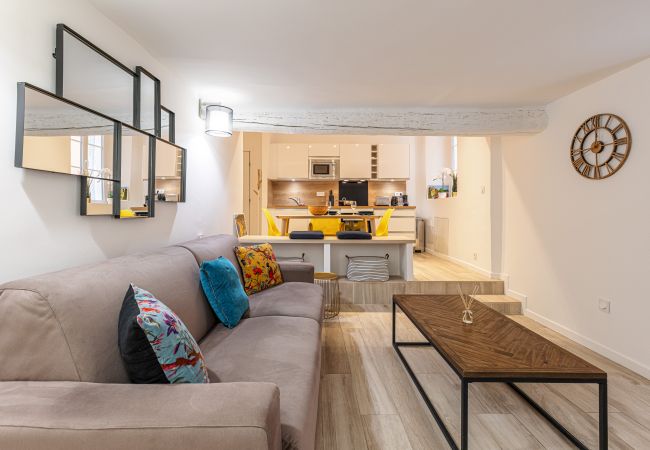 Appartement à Nice - Coeur de la Vieille Ville - Climatisé Appartement à Nice - Coeur de la Vieille Ville - Climatisé