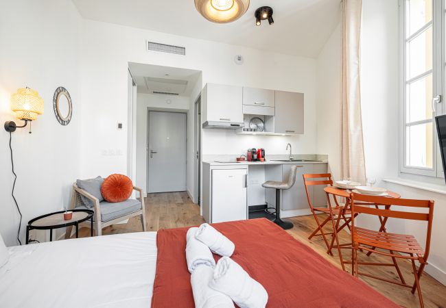 Studio à Nice - Studio de Charme - Hyper Centre - A/C Studio à Nice - Studio de Charme - Hyper Centre - A/C