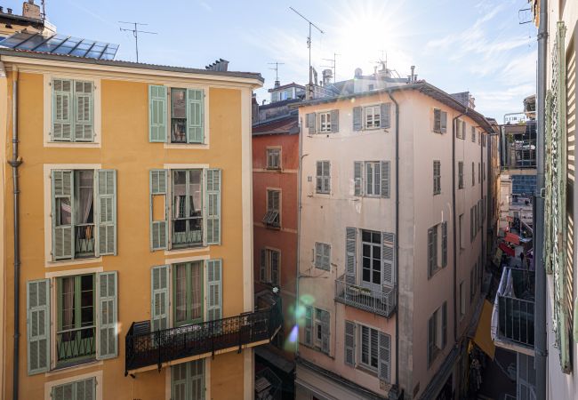 Studio à Nice - Studio Vieille Ville - Rénové - A/C Studio à Nice - Studio Vieille Ville - Rénové - A/C