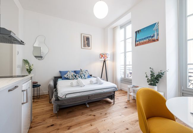 Studio à Nice - Studio Neuf Hyper Centre - A/C Studio à Nice - Studio Neuf Hyper Centre - A/C