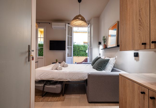 Studio à Nice - Studio avec terrasse climatisé - Quartier du Port Studio à Nice - Studio avec terrasse climatisé - Quartier du Port