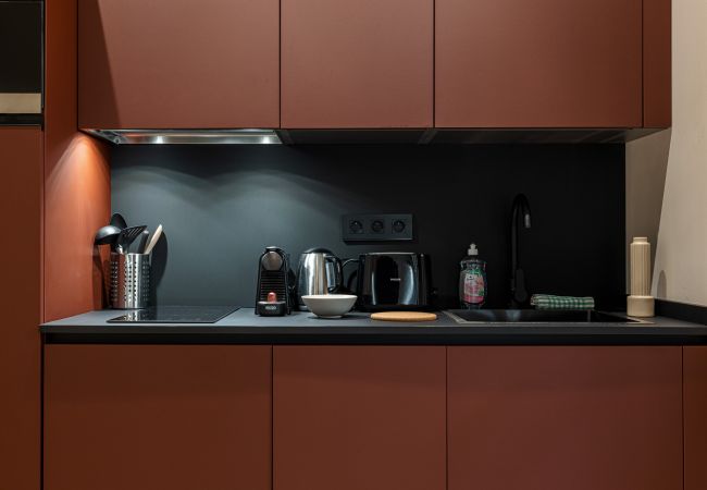 Studio à Nice - Studio avec terrasse climatisé - Quartier du Port Studio à Nice - Studio avec terrasse climatisé - Quartier du Port