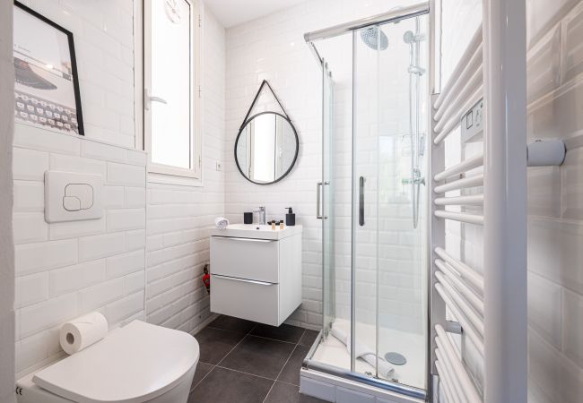 Studio à Nice - Joli studio équipé - Quartier du Port Studio à Nice - Joli studio équipé - Quartier du Port