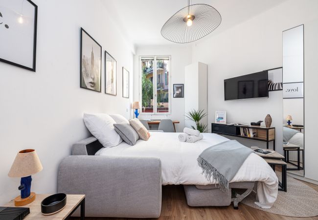 Studio à Nice - Joli studio équipé - Quartier du Port Studio à Nice - Joli studio équipé - Quartier du Port