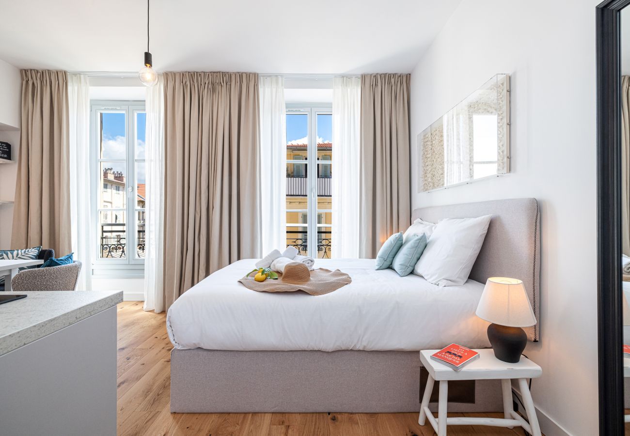 Studio à Nice - Magnifique Studio - Plein Centre - Climatisé