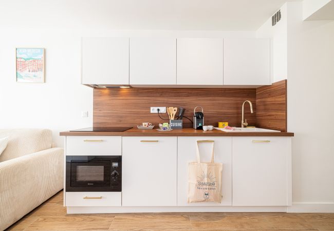 Studio à Nice - Magnifique studio climatisé - Les Clémentines Studio à Nice - Magnifique studio climatisé - Les Clémentines