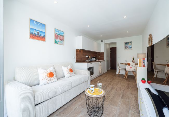 Studio à Nice - Magnifique studio climatisé - Les Clémentines Studio à Nice - Magnifique studio climatisé - Les Clémentines