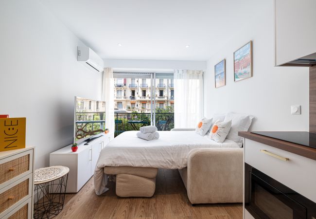 Studio à Nice - Magnifique studio climatisé - Les Clémentines Studio à Nice - Magnifique studio climatisé - Les Clémentines