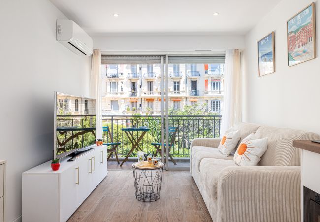 Studio à Nice - Magnifique studio climatisé - Les Clémentines Studio à Nice - Magnifique studio climatisé - Les Clémentines