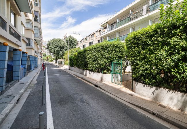 Studio à Nice - Magnifique studio climatisé - Les Clémentines Studio à Nice - Magnifique studio climatisé - Les Clémentines