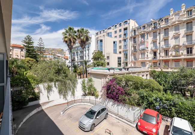 Studio à Nice - Magnifique studio climatisé - Les Clémentines Studio à Nice - Magnifique studio climatisé - Les Clémentines