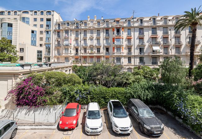 Studio à Nice - Magnifique studio climatisé - Les Clémentines Studio à Nice - Magnifique studio climatisé - Les Clémentines