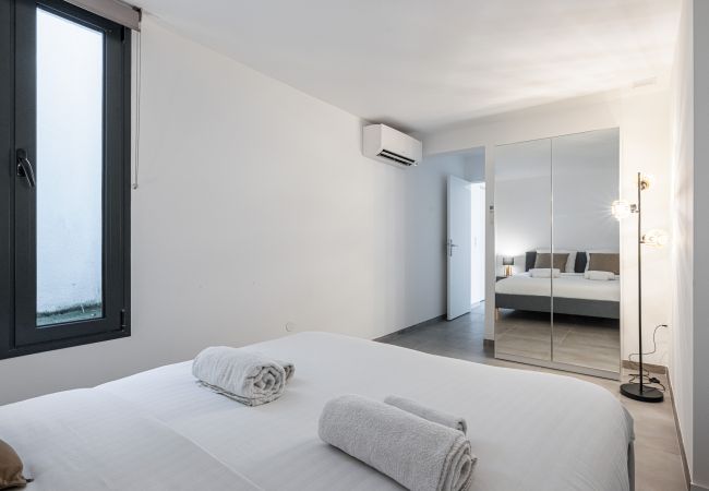 Maison à Nice - Villa contemporaine Crémat - Piscine - Climatisée Maison à Nice - Villa contemporaine Crémat - Piscine - Climatisée