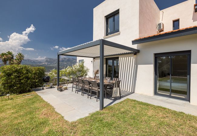 Maison à Nice - Villa contemporaine Crémat - Piscine - Climatisée Maison à Nice - Villa contemporaine Crémat - Piscine - Climatisée