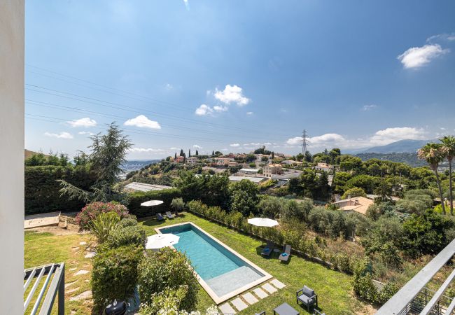 Maison à Nice - Villa contemporaine Crémat - Piscine - Climatisée Maison à Nice - Villa contemporaine Crémat - Piscine - Climatisée