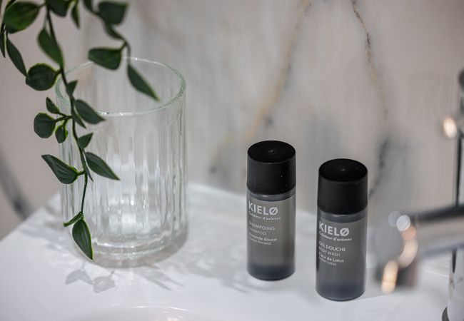 Appartement à Nice - Joli studio climatisé - proche Promenade des Anglais Appartement à Nice - Joli studio climatisé - proche Promenade des Anglais