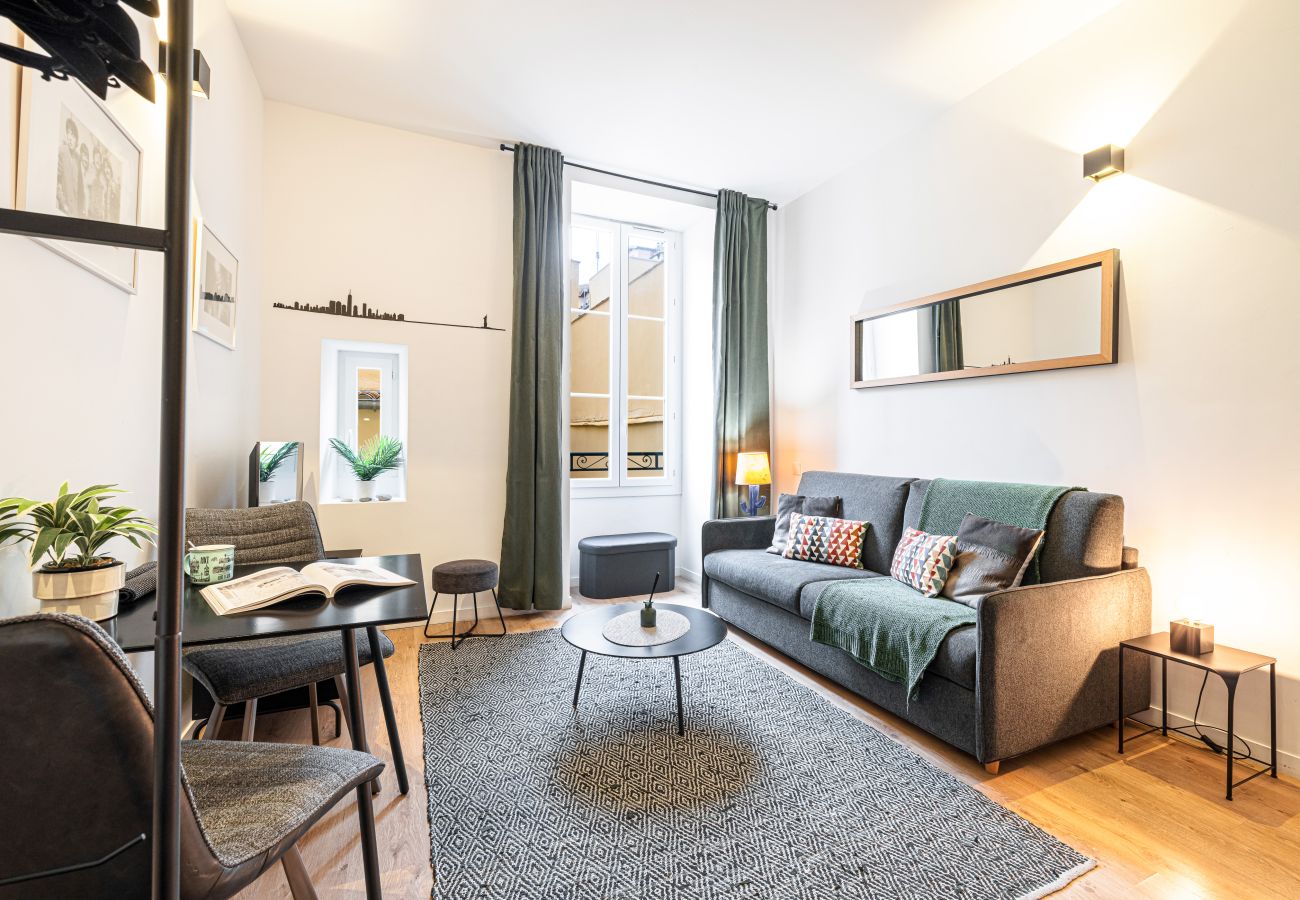 Studio à Nice - Studio contemporain climatisé - Centre-ville
