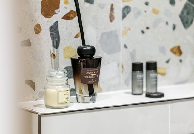 Appartement à Nice - Joli appartement climatisé - 1 chambre - Proche gare Appartement à Nice - Joli appartement climatisé - 1 chambre - Proche gare