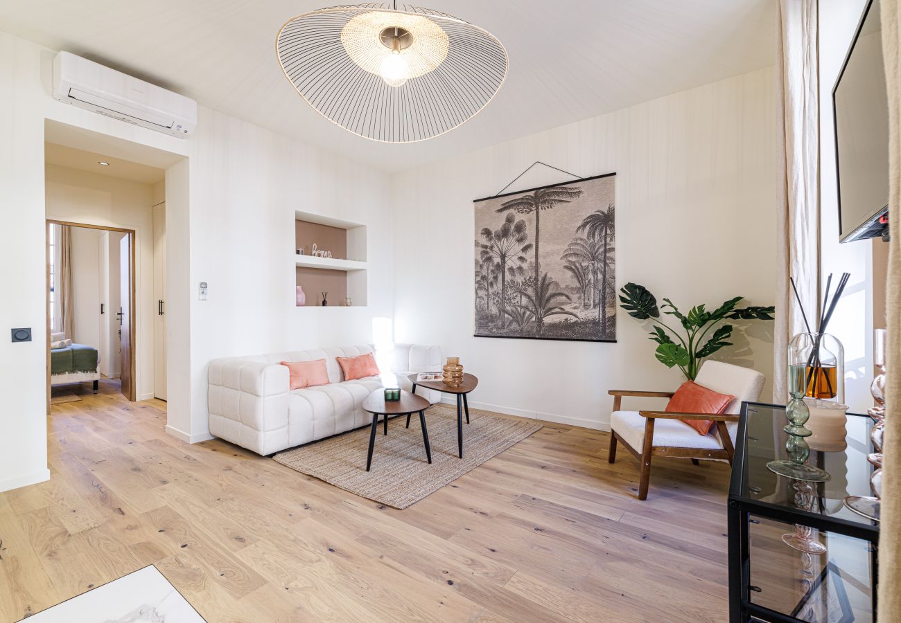 Appartement à Nice - Joli appartement climatisé - 1 chambre - Proche gare Appartement à Nice - Joli appartement climatisé - 1 chambre - Proche gare