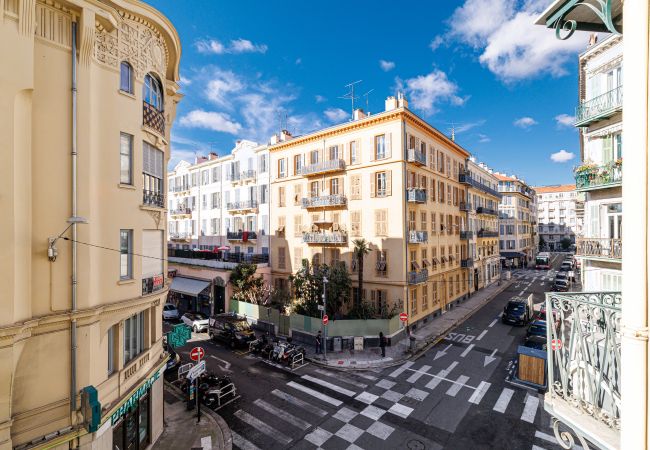 Appartement à Nice - Charmant 2 pièces - Centre-ville Appartement à Nice - Charmant 2 pièces - Centre-ville