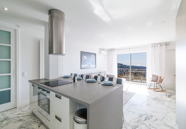 Appartement à Villefranche-sur-Mer - Vue Mer Panoramique - 2 chambres - Villefranche sur Mer Appartement à Villefranche-sur-Mer - Vue Mer Panoramique - 2 chambres - Villefranche sur Mer