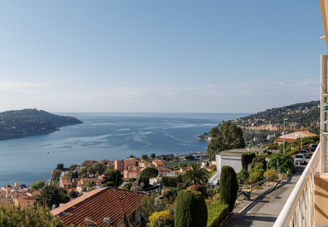 Appartement à Villefranche-sur-Mer - Vue Mer Panoramique - 2 chambres - Villefranche sur Mer Appartement à Villefranche-sur-Mer - Vue Mer Panoramique - 2 chambres - Villefranche sur Mer