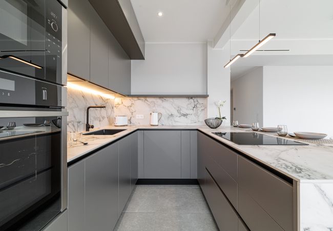 Appartement à Nice - Superbe 3 pièces rénové à Nice Cimiez – Calme & confort Appartement à Nice - Superbe 3 pièces rénové à Nice Cimiez – Calme & confort