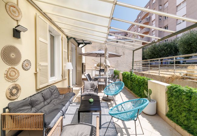 Appartement à Nice - Bel appartement 3 chambres avec clim & terrasse exceptionnelle Appartement à Nice - Bel appartement 3 chambres avec clim & terrasse exceptionnelle