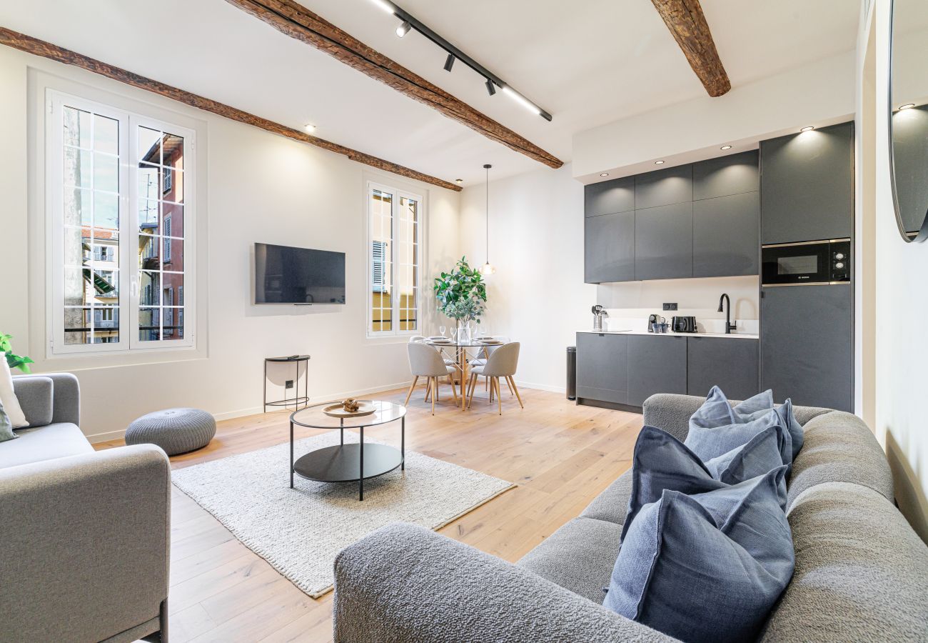 Appartement à Nice - Magnifique 3 pièces rénové • Clim • En plein cœur du Vieux-Nice