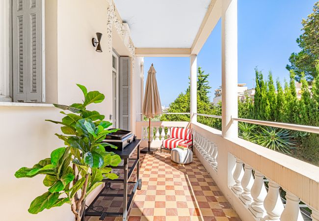 Appartement à Saint-Laurent-du-Var - T2 climatisé, grande terrasse couverte privative