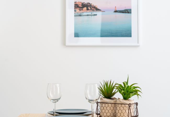 Apartment in Nice - Magnifique 2 pièces place Garibaldi Apartment in Nice - Magnifique 2 pièces place Garibaldi