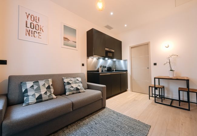 Studio in Nice - Studio - Carré d'Or - Air-conditioned Studio in Nice - Studio - Carré d'Or - Air-conditioned